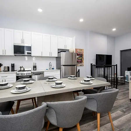 Spectacular Times Square 5 Bedroom Duplex Oasis
